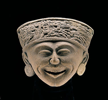 Carita sonriente / Los Cerros / Cultura Centro de Veracruz