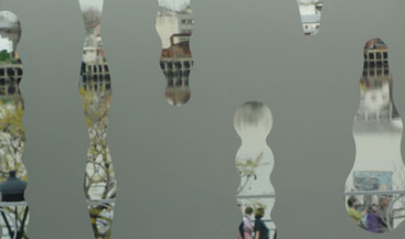 Lucio Dorr Sin título, 2010 Intervenciones de la serie polara. Ploteado calado y piezas de vidrios. Medidas variables